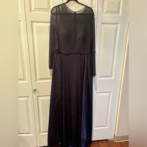 MacDuggal w/overskirt